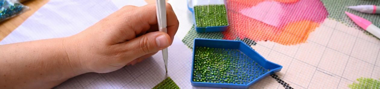 /content/dam/cultura-one/2026/aca/BAN_broderie_diamant.jpg