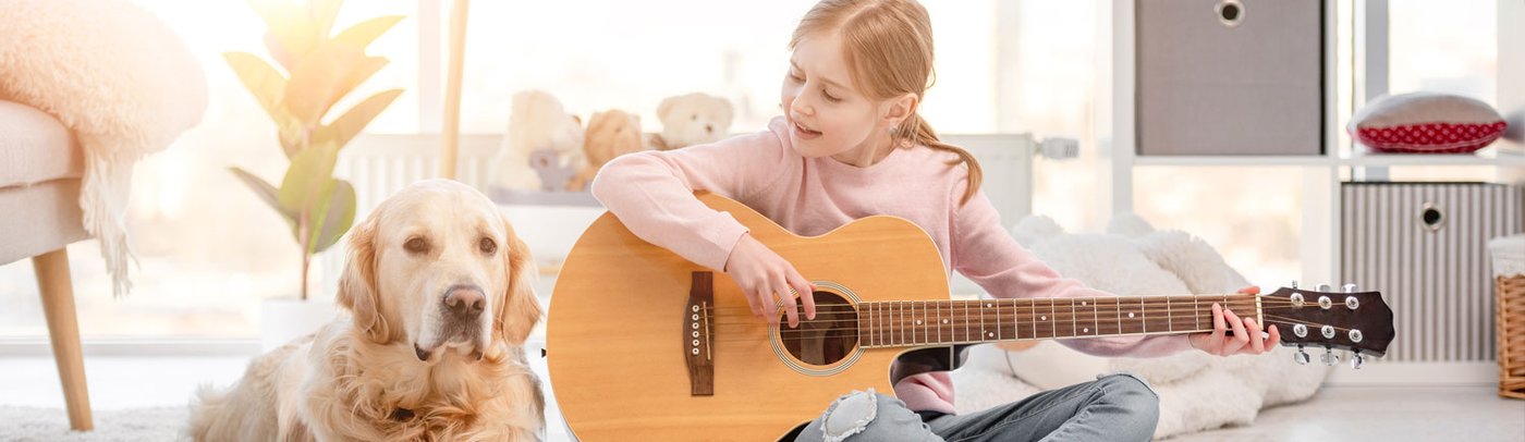 Première guitare enfant