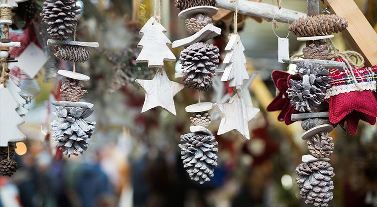 Comment réaliser une décoration de Noël fait main