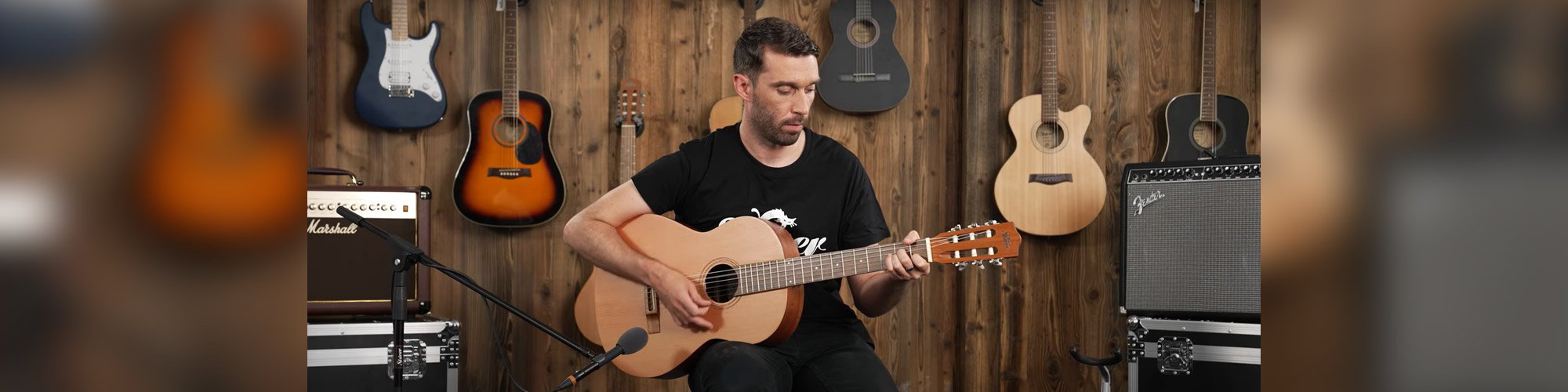 Mes premiers morceaux à la guitare - Léa de Louise Attaque