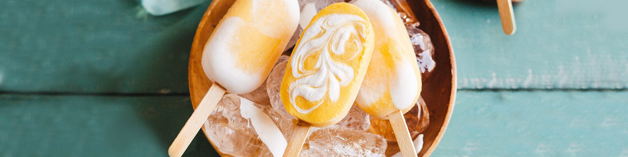Bâtonnets de glaces mangue coco