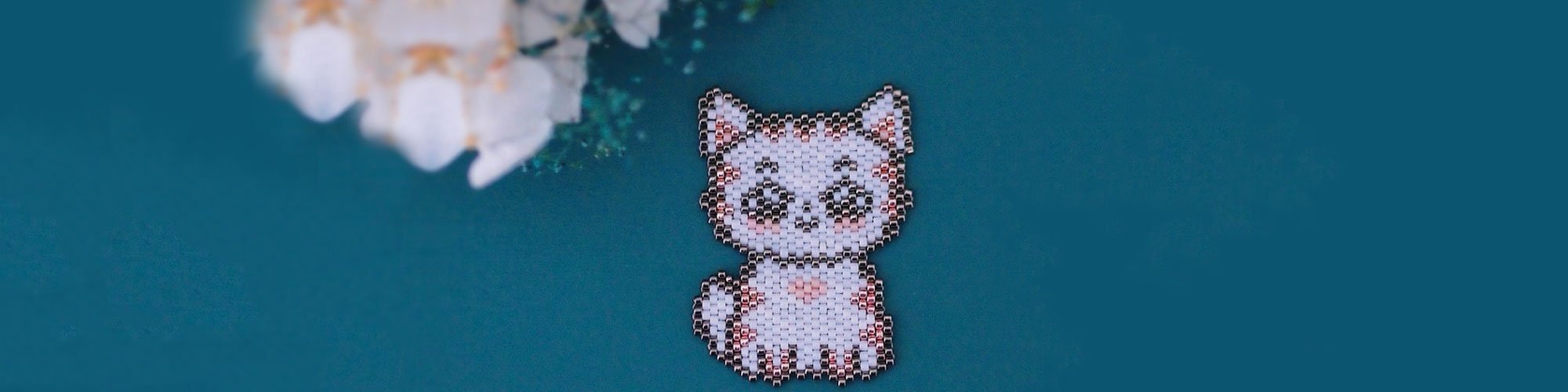 Broche chat en perles toho