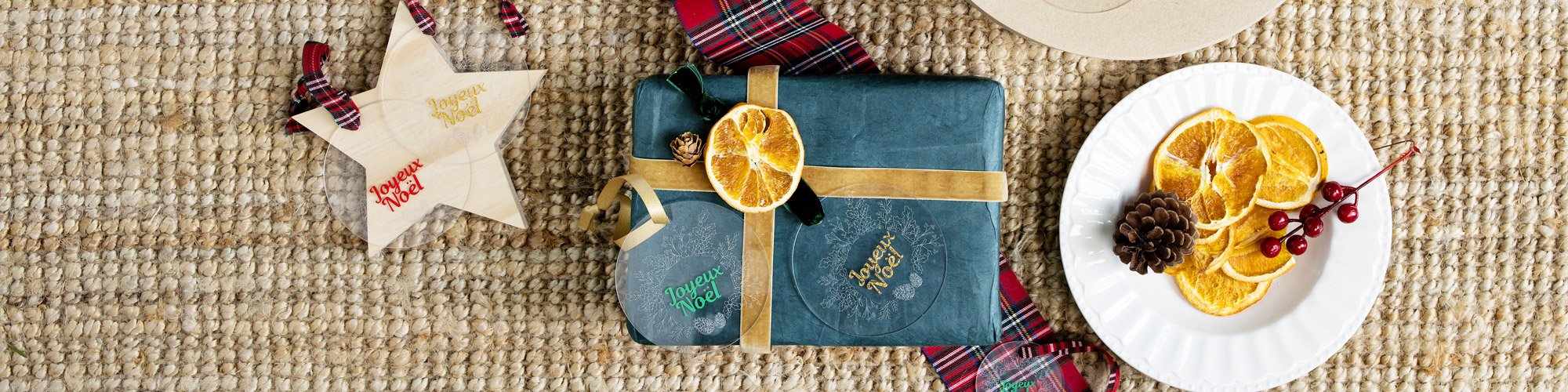 Tuto étiquette cadeau plexiglas avec Cricut