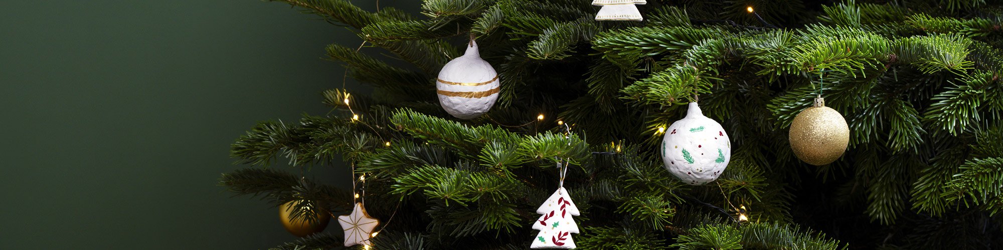 Inspiration : suspensions de Noël en papier mâché