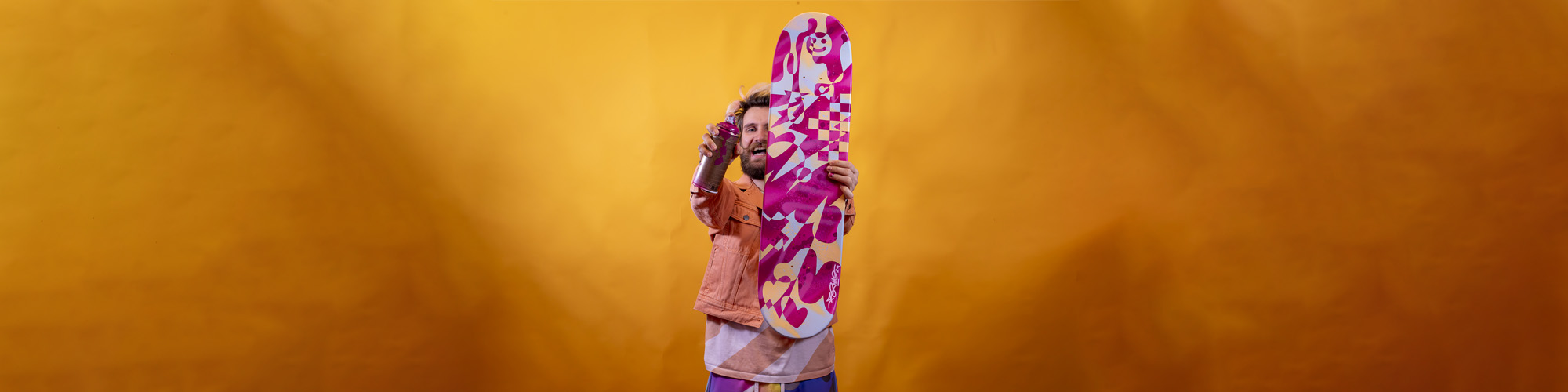 Tuto planche de skate customisée « Nuage Supersonic » par BrunoGraffer avec Montana