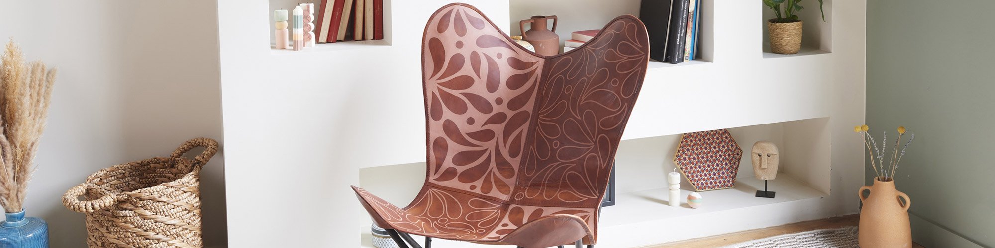 Tuto customisation de fauteuil avec de la peinture sur cuir avec Pébéo