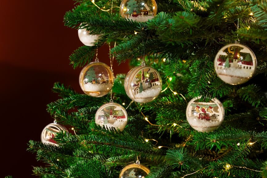Inspiration boule de Noël transparente  décor à assembler 