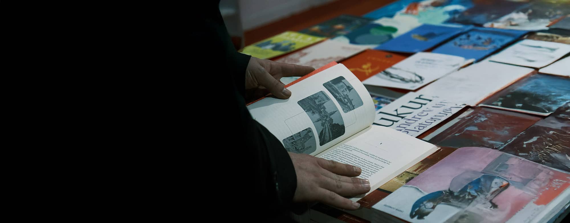 /content/dam/cultura-one/2025/livre/UNI_HEAD_culture_art_societe.jpg