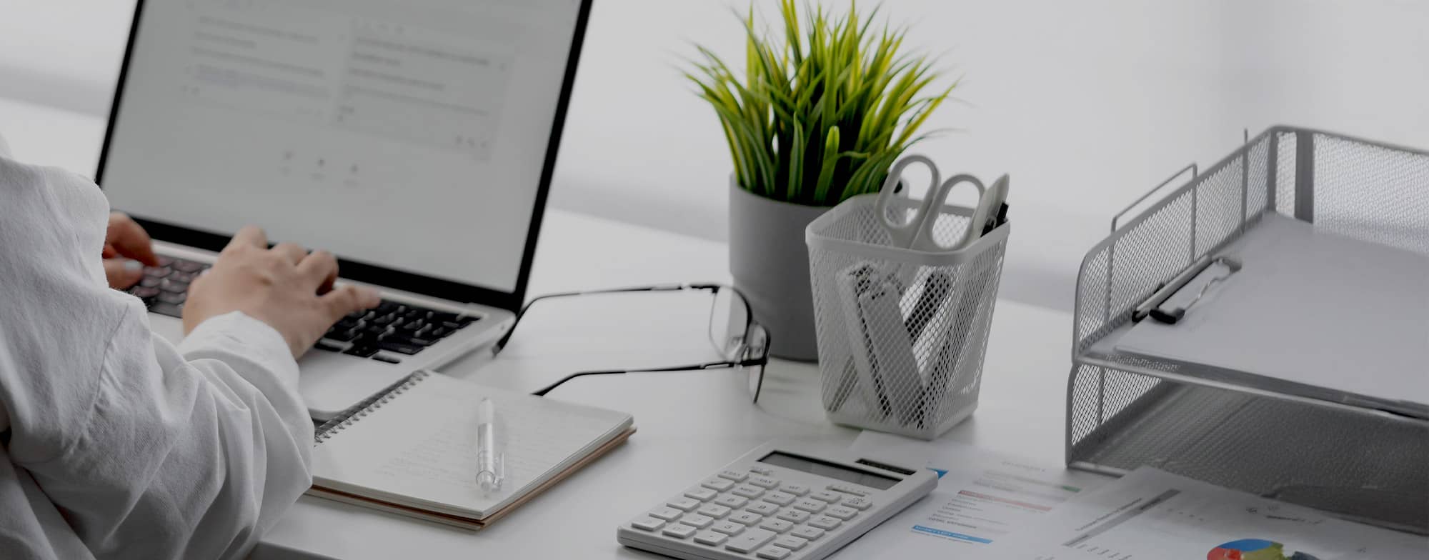 Nécessaire De Bureau Doré - Sans Marque - Occasion Bon état