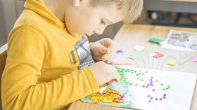 Loisirs créatifs enfants dinosaures 