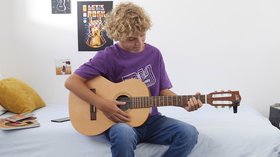Guitare enfant