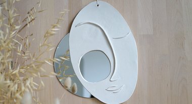 Miroir masque en argile
