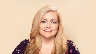 Colleen Hoover