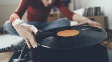 Les accessoires indispensables pour écouter et entretenir ses vinyles