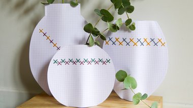 Tuto vase plié et brodé avec des feuilles à carreaux