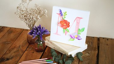 Tuto lettre fleurie à l’aquarelle