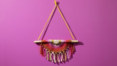 Tuto suspension macramé arc-en-ciel avec Rico Design