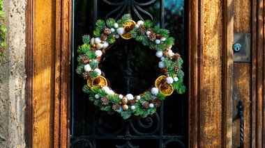 Tuto Couronne de Noël enneigée