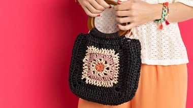 Livre Bandes De Tissu Crochetées - 49 Sacs Et Accessoires - Editions De Saxe