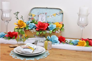 Fêtes et événements - Centre de table valise fleurie