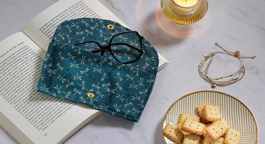 /content/dam/cultura-one/plongeoir/SMT_ACTU_couture_etui_lunettes.jpg