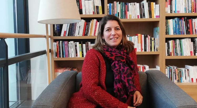/content/dam/cultura-one/2023/les-collections/itv-estelle-superbloom/TUTO_CMS_ITV_Estelle.jpg