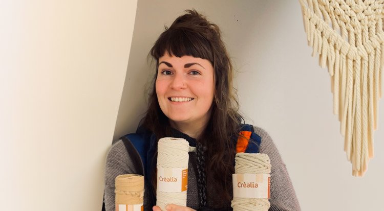 /content/dam/cultura-one/2024/loisirs_creatifs/TUTO_CMS_Charlotte-kit-macramé.jpg