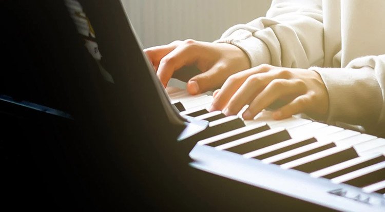/content/dam/cultura-one/2026/apprentissage/TUTO_CMS_piano.jpg