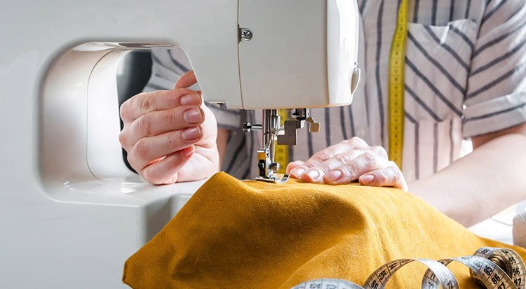 /content/dam/cultura-one/académie/TUTO_CMS_cours_couture.jpg