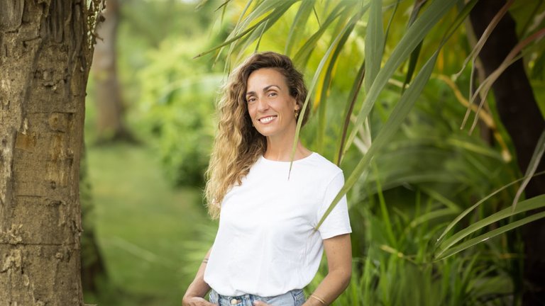 /content/dam/cultura-one/entités/people/NAV_SMT_interview_Margaux_Motin.jpg