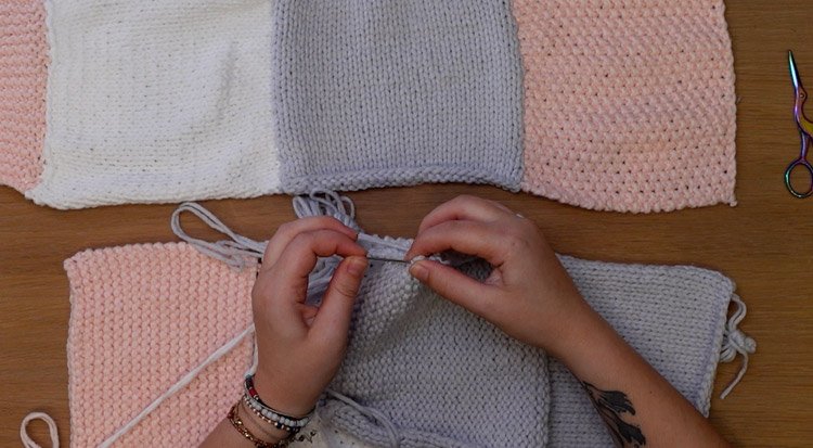 /content/dam/cultura-one/how-to/mercerie/couverture-bebe/TUTO_CMS_Couverture-bebe_5.jpg