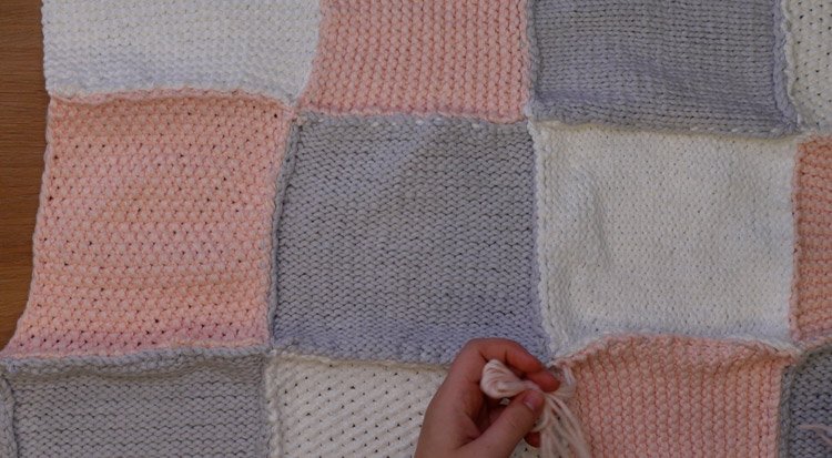 /content/dam/cultura-one/how-to/mercerie/couverture-bebe/TUTO_CMS_Couverture-bebe_6.jpg