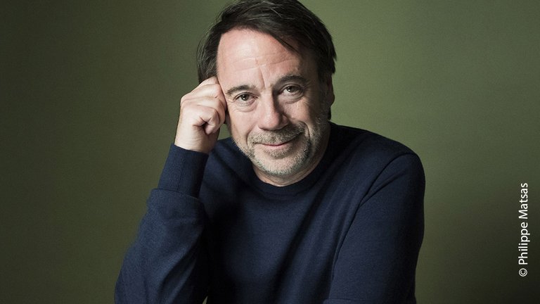 /content/dam/cultura-one/interview/NAV_SMT-ITW-Michel-Bussi.jpg