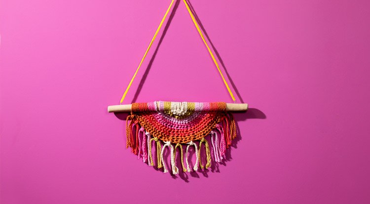 /content/dam/cultura-one/les-guides/arts-et-loisirs-créatifs/créer-déco-seventies/TUTO_CMS_seventies-macrame.jpg