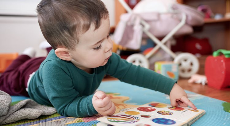 /content/dam/cultura-one/les-guides/choix-livres-enfants/choix-livres-tout-petits/TUTO_CMS_livre_tout_petit_1.jpg