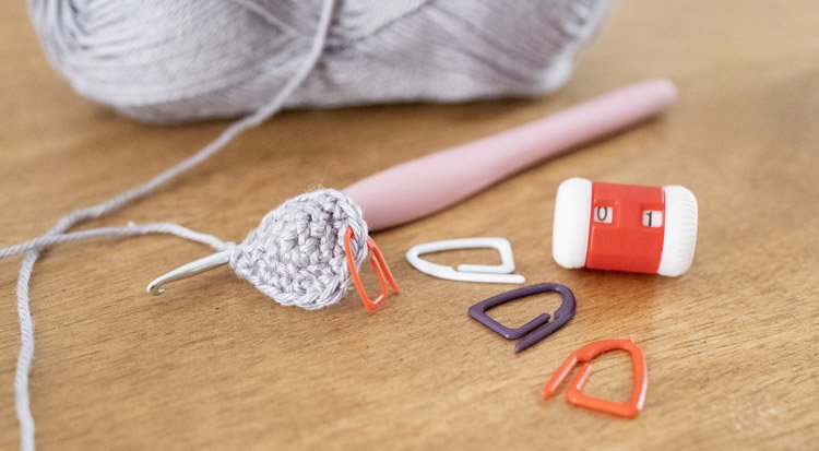 /content/dam/cultura-one/les-guides/comment-faire-un-amigurimi-au-crochet/TUTO_CMS_amigurumis_08.jpg