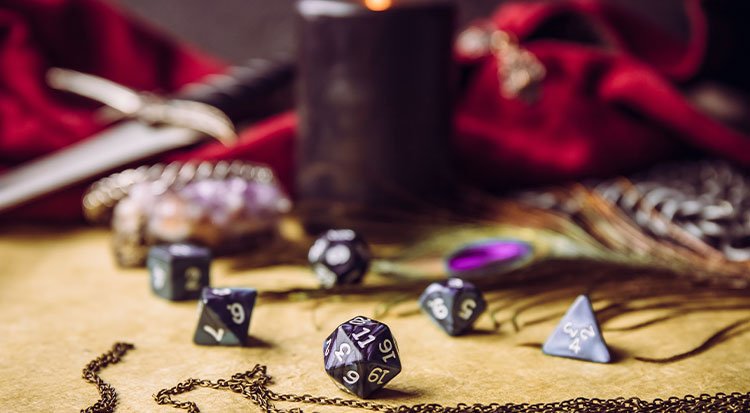 /content/dam/cultura-one/les-guides/jeux-de-societe/devenir-un-bon-maitre-du-jeu/TUTO_CMS_maitre_jeu_5.jpg