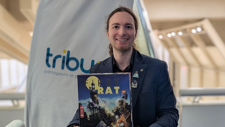 /content/dam/cultura-one/les-guides/jeux-de-societe/tout-savoir-sur-l'as-d'or-du-jeu/NAV_SMT_firstrat.jpg