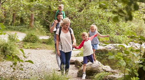 /content/dam/cultura-one/les-guides/ma-rentree-scolaire-2021/rentrée-bien-dans-ses-baskets/TUTO_CMS_rentreeecolo-parc.jpg