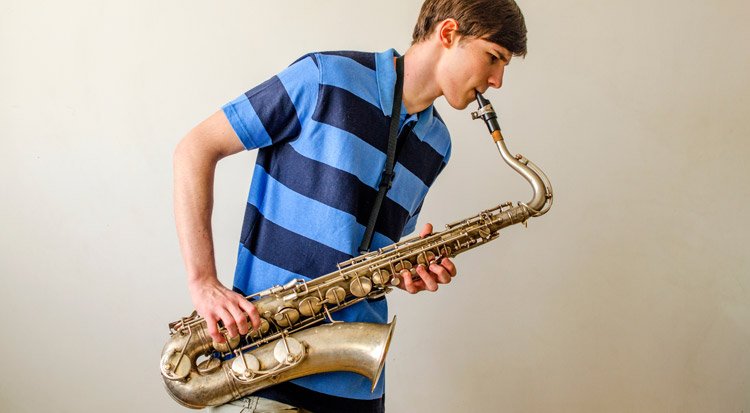 /content/dam/cultura-one/les-guides/musique/quel-saxophone-choisir/TUTO_CMS_saxophone2.jpg