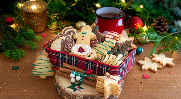/content/dam/cultura-one/les-guides/noel/calendrier-avent/TUTO_CMS_inspi-calendrier-biscuits.jpg