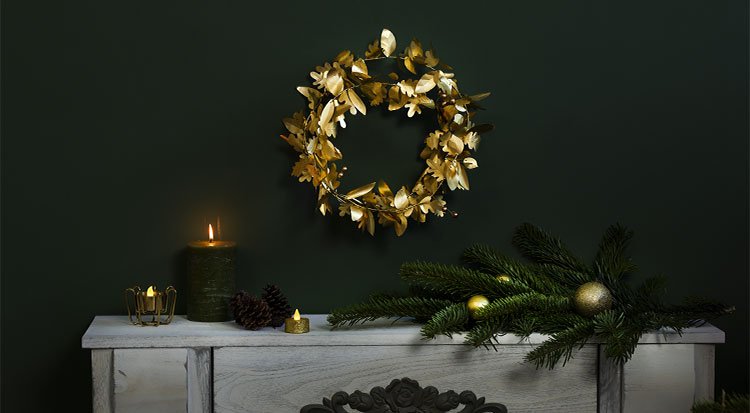 /content/dam/cultura-one/les-guides/noel/couronne-de-noel/TUTO_CMS_couronne_noel_3.jpg