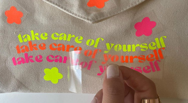 /content/dam/cultura-one/les-tutos/2022/live-cricut/trousse-de-rangement/TUTO_CMS_Trousse_4.jpg