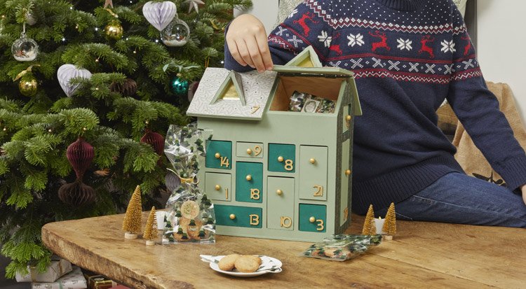 Calendrier de l’Avent Maison de campagne - Noël Campagne | Cultura