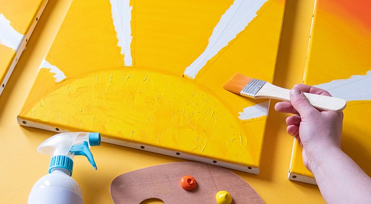 /content/dam/cultura-one/les-tutos/2023/inspi-beaux-arts/tableau-acrylique-coucher-de-soleil/TUTO_CMS_triptyque-acrylique-coucher-soleil_7.jpg