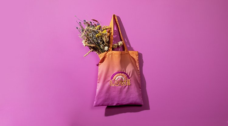 /content/dam/cultura-one/les-tutos/2023/moi-qui-l-ai-fait/tote-bag-personnalise/TUTO_CMS_Totebag-personnalise_Final.jpg