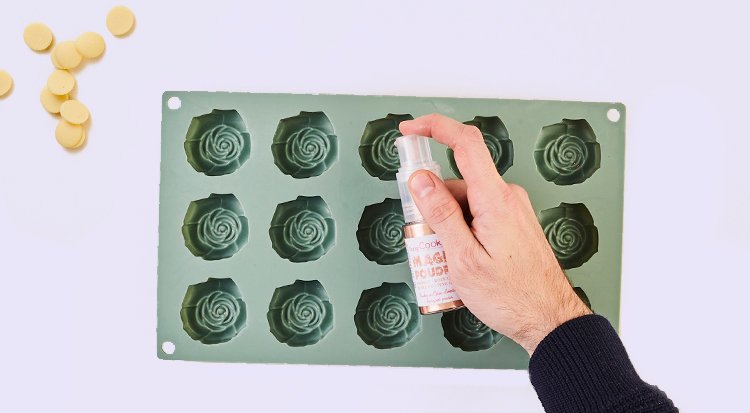 /content/dam/cultura-one/les-tutos/2023/paques/fleurs-en-chocolat/TUTO_CMS_Fleurs-chocolats_3.jpg