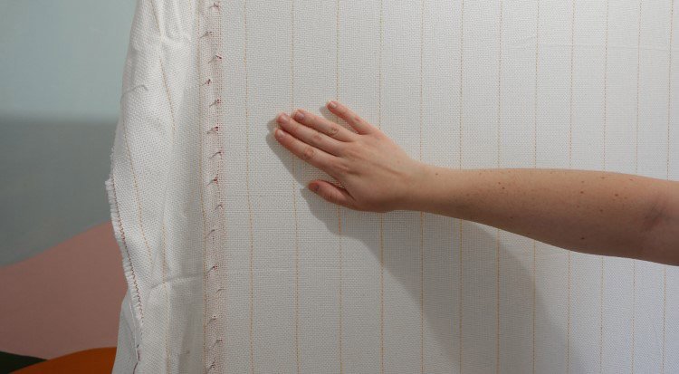 /content/dam/cultura-one/les-tutos/2024/deco-diy/tuto-coussins-en-tufting-et-punch-needle/TUTO_CMS_Coussins-tufting-punch-needle_1.jpg