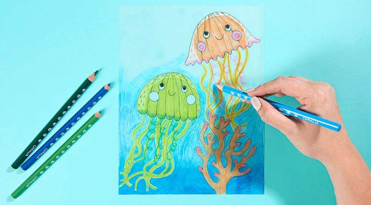 /content/dam/cultura-one/les-tutos/2024/vacances-ete-enfants/lampe-meduse-en-plastique-fou/TUTO_CMS_Lampe-meduse-plastique-fou_6.jpg