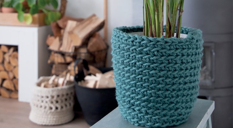 /content/dam/cultura-one/les-tutos/2025/cache-pot-en-jute/TUTO_CMS_Format_etape-11. Cache-pot jute crochet - Ambiance2.jpg